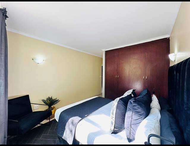2 BEDROOM APARTMENT FOR SALE IN EVELEIGH
